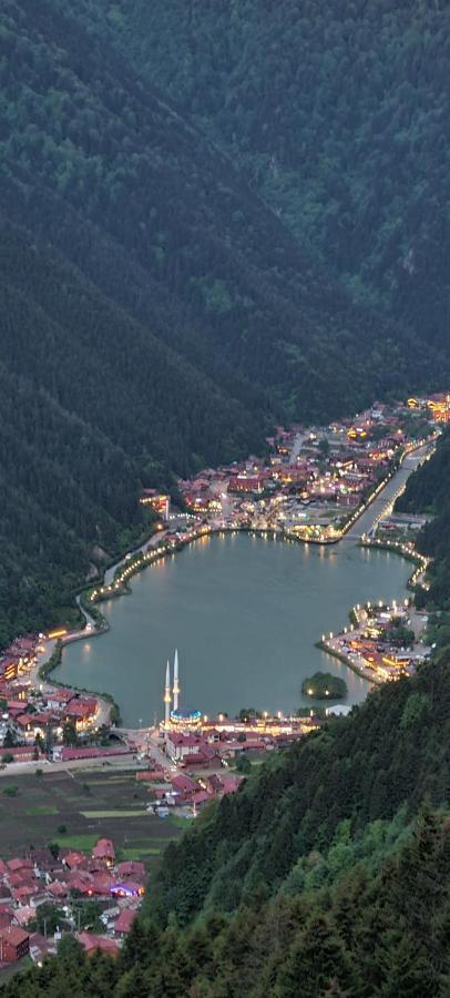 Yesil Kosk Uzungöl
